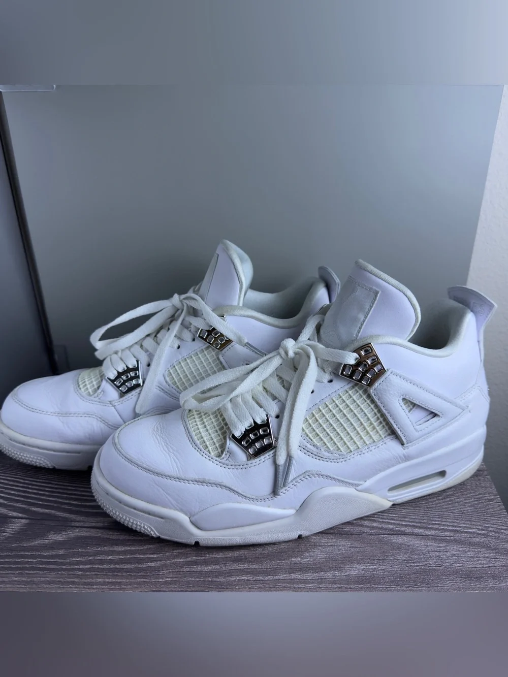 Nike Air Jordan 4 Retro Pure Money White 2017 Men’s Size 10.5 w/ Box Used
